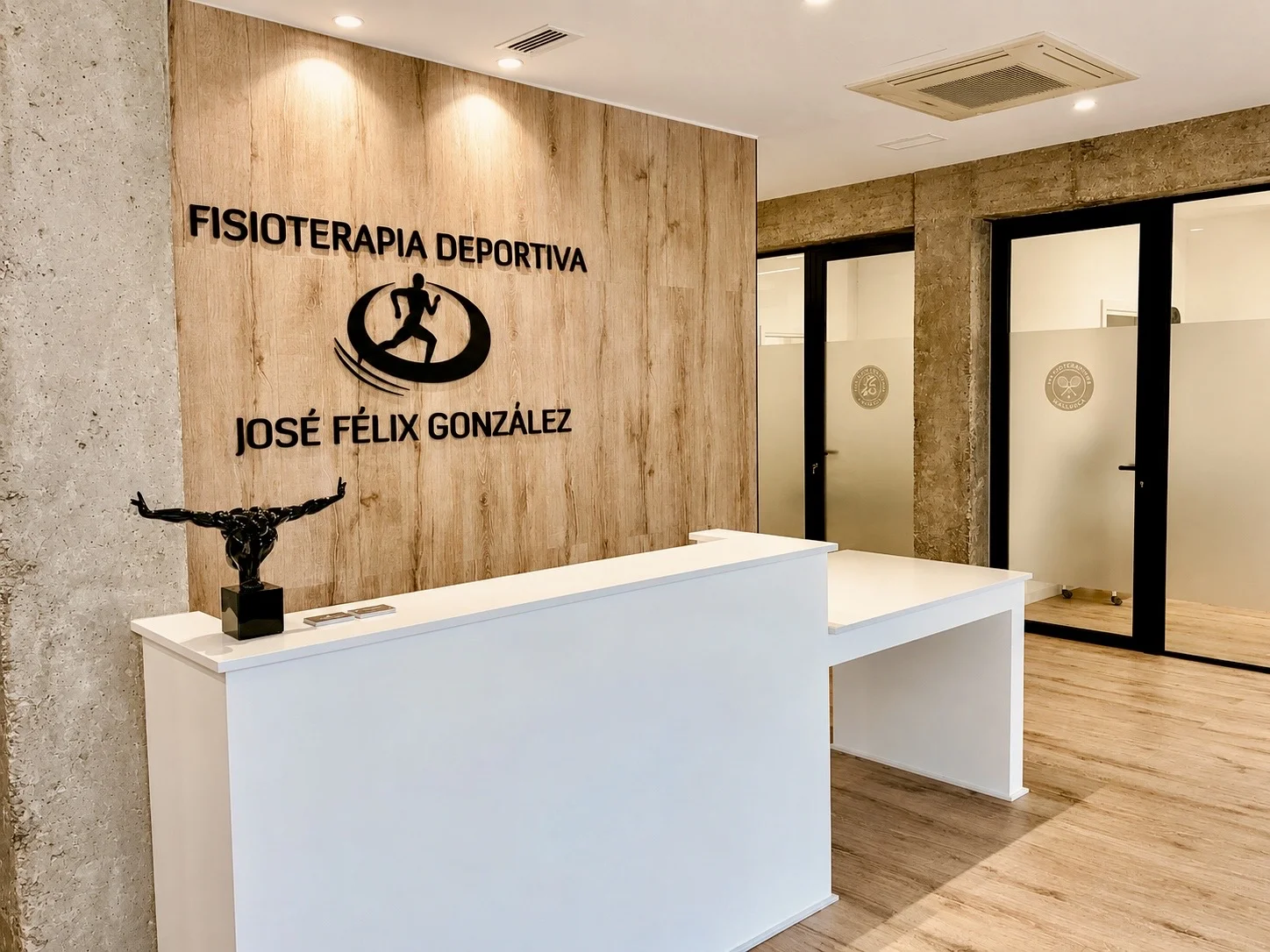 Recepción y sala de espera